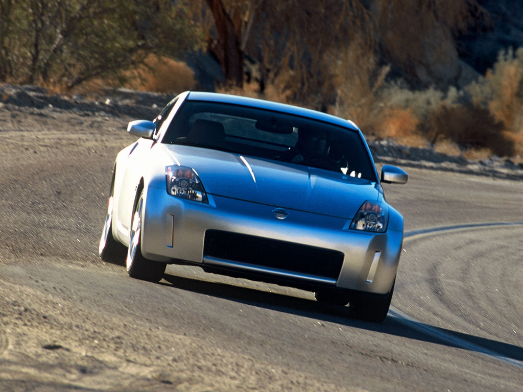 Nissan Z-Car Desktop Wallpaper