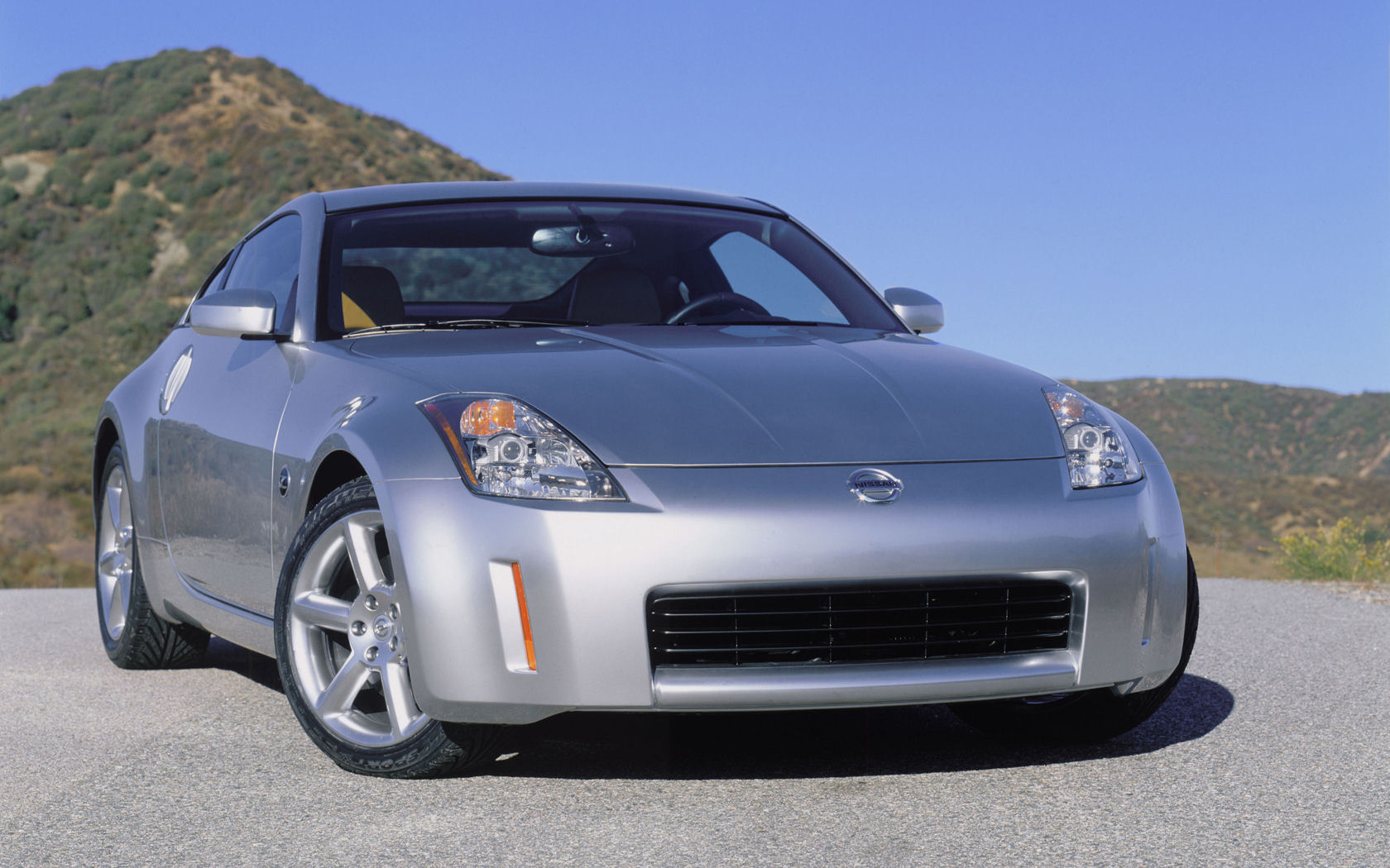 Nissan Z-Car Desktop Wallpaper