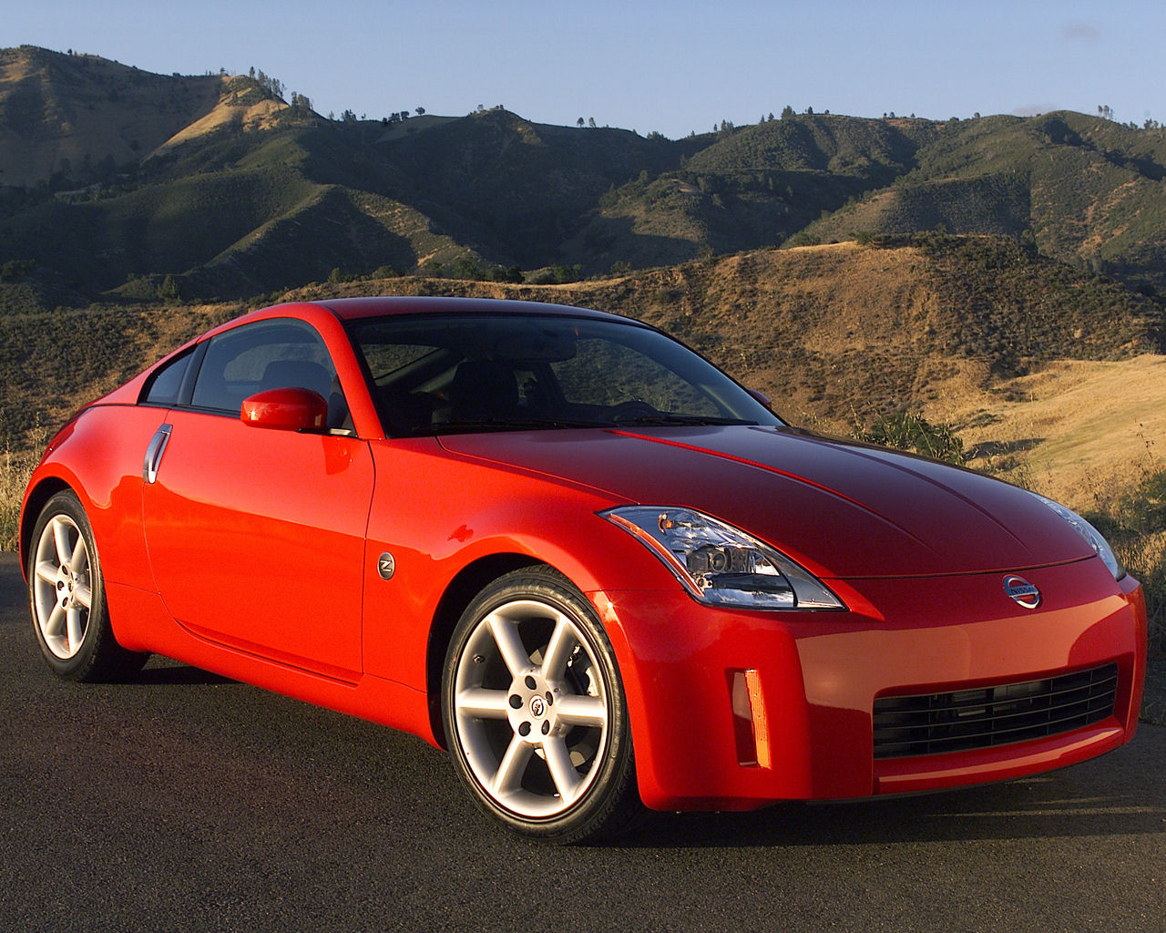 Nissan Z-Car Desktop Wallpaper