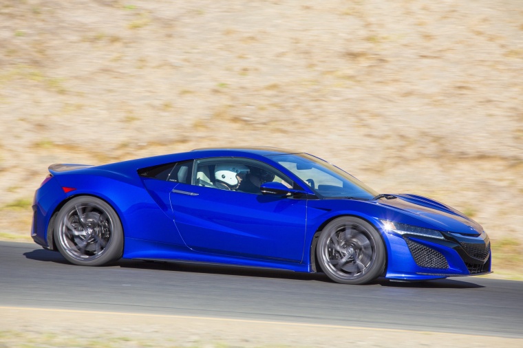 2017 Acura NSX Sport Hybrid SH-AWD Picture