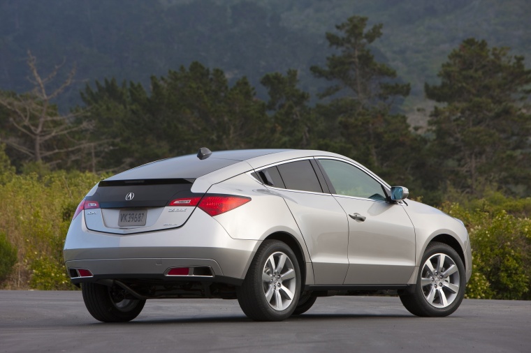 2010 Acura ZDX Picture