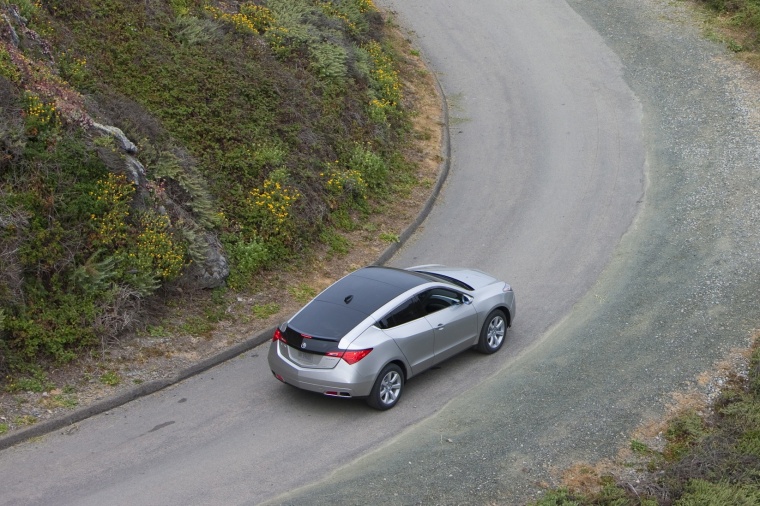 2010 Acura ZDX Picture