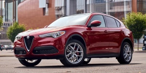 2018 Alfa Romeo Stelvio Reviews / Specs / Pictures / Prices