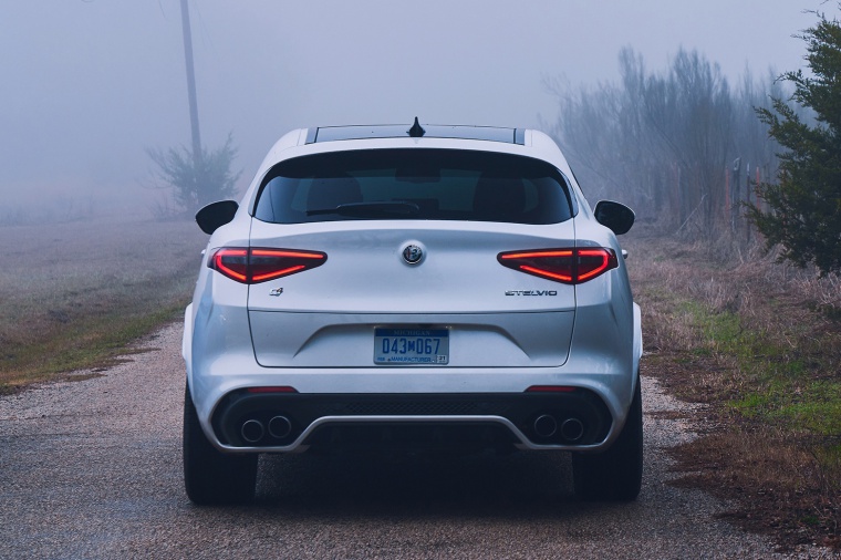 2019 Alfa Romeo Stelvio Quadrifoglio AWD Picture