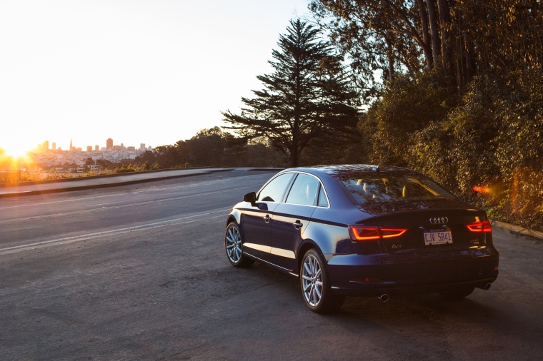 2016 Audi A3 2.0T quattro Sedan Picture