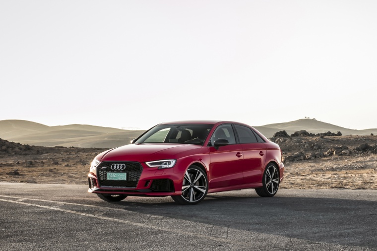 2018 Audi RS3 Sedan Picture