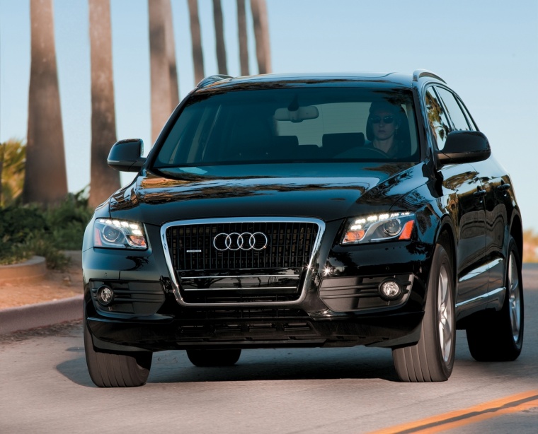 2010 Audi Q5 3.2 Quattro Picture