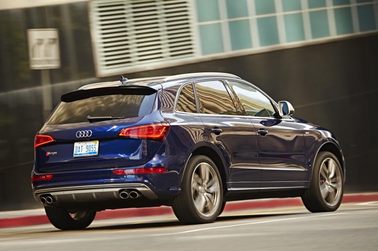 2016 Audi SQ5 Quattro Picture