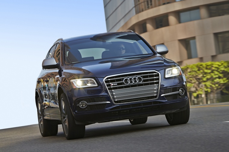 2016 Audi SQ5 Quattro Picture