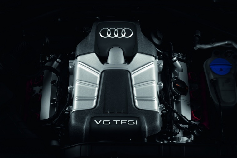 2017 Audi Q5 2.0 TFSI Quattro 3.0-liter supercharged V6 Engine Picture