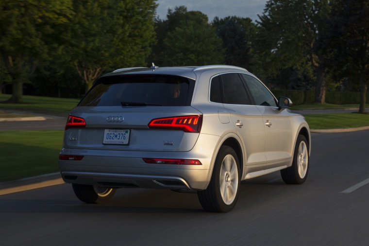 2019 Audi Q5 quattro Picture