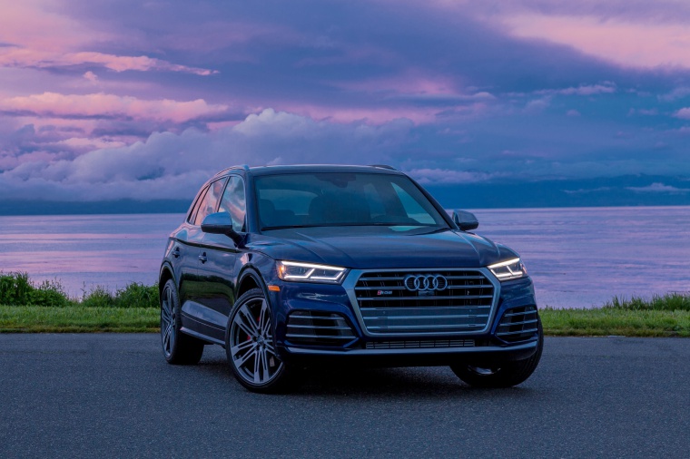 2019 Audi SQ5 quattro Picture