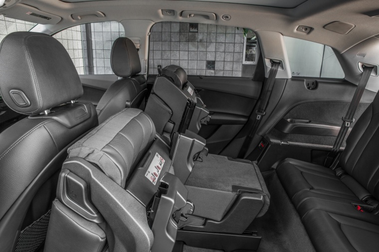 2018 Audi Q7 3.0T quattro Rear Seats Folded Picture