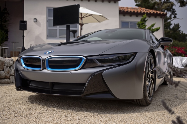 2016 BMW i8 Coupe Picture