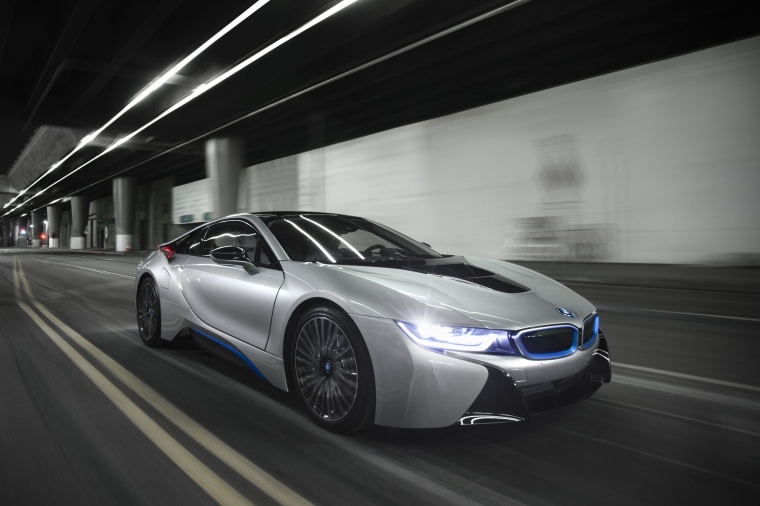 2016 BMW i8 Coupe Picture