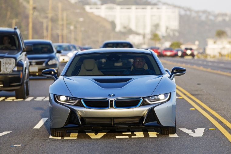 2016 BMW i8 Coupe Picture