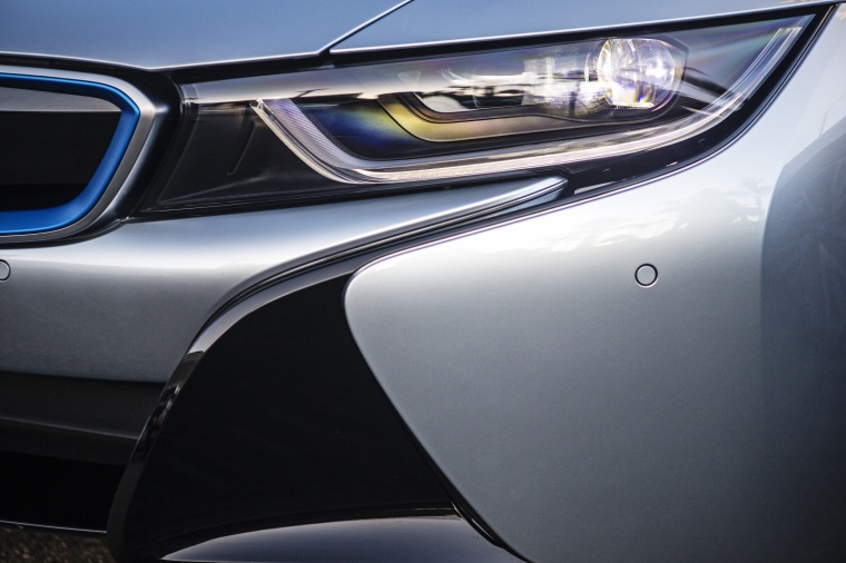 2016 BMW i8 Coupe Headlight Picture