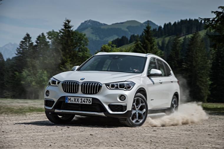 2018 BMW X1 xDrive28i Picture