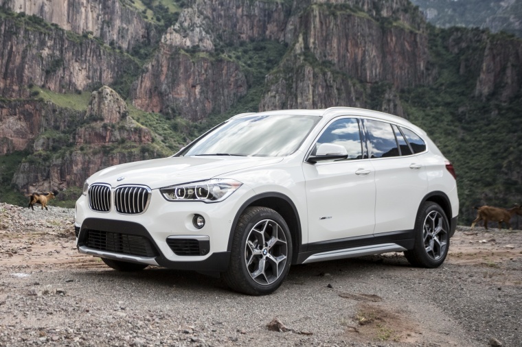 2018 BMW X1 xDrive28i Picture