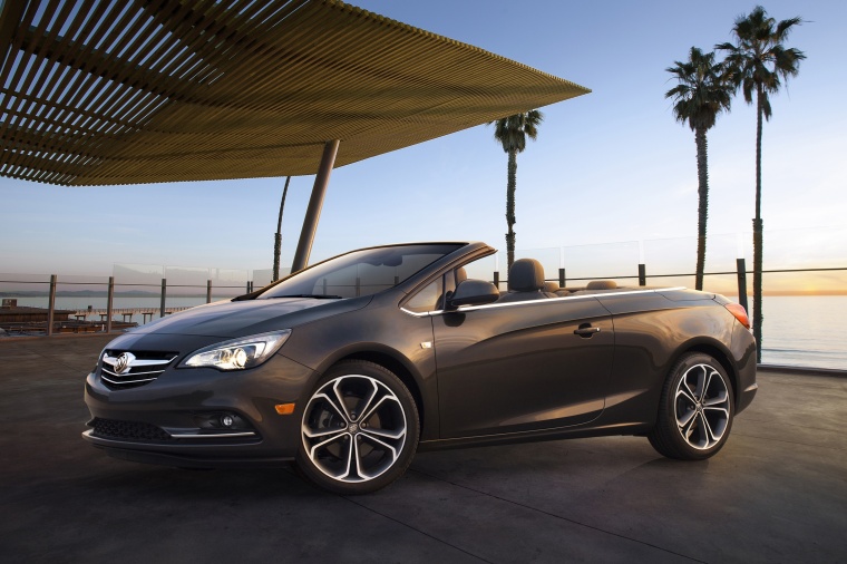 2018 Buick Cascada Convertible Picture