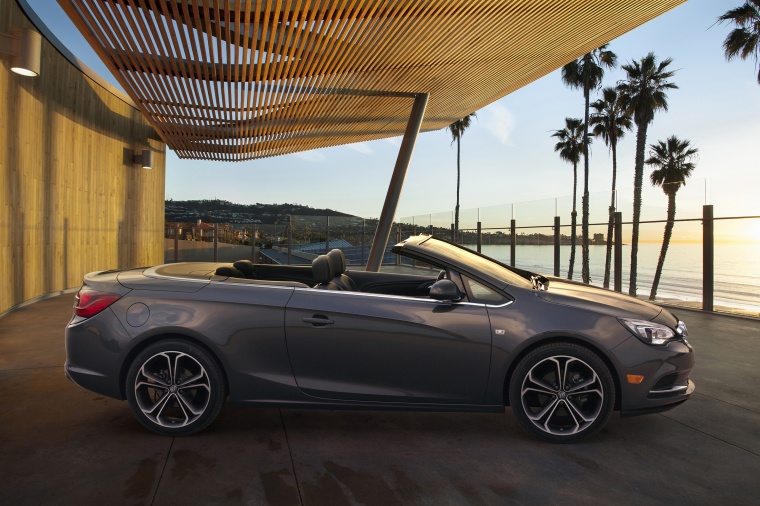 2018 Buick Cascada Convertible Picture