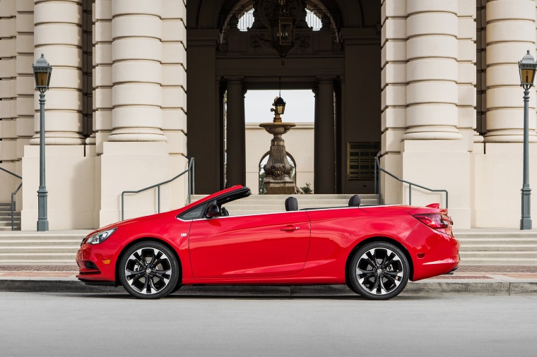 2018 Buick Cascada Sport Touring Convertible Picture