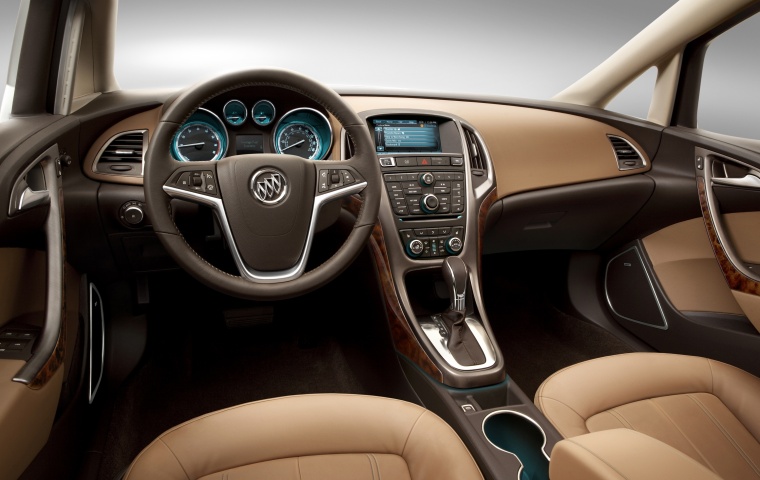 2013 Buick Verano Cockpit Picture