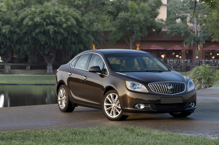 2013 Buick Verano Picture