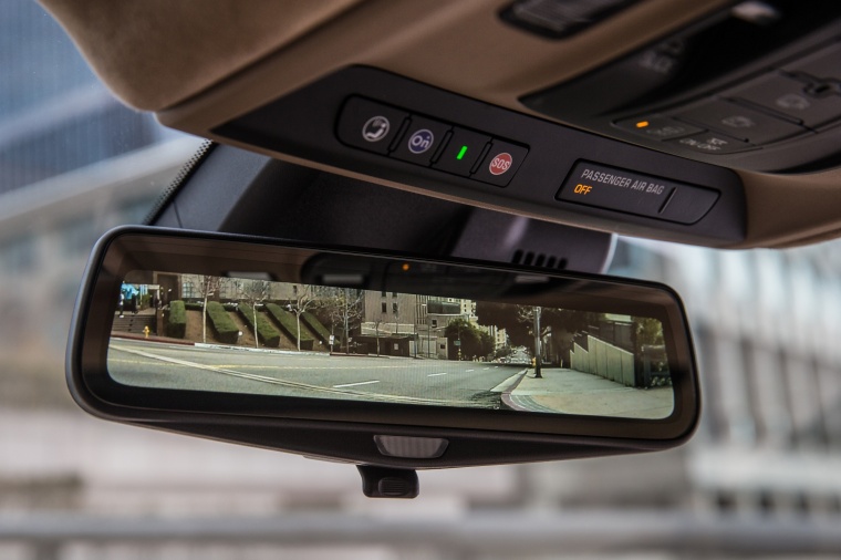 2018 Cadillac CT6 3.0TT AWD Sedan Rear-View Mirror Picture