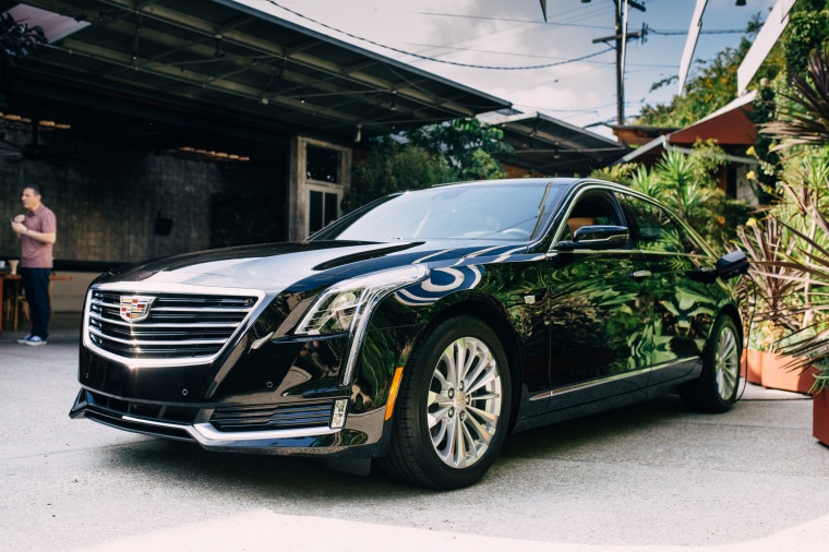 2018 Cadillac CT6 2.0E Plug-In Hybrid Picture