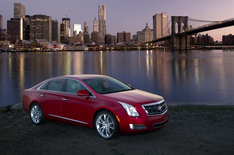 2017 Cadillac XTS Vsport AWD Picture