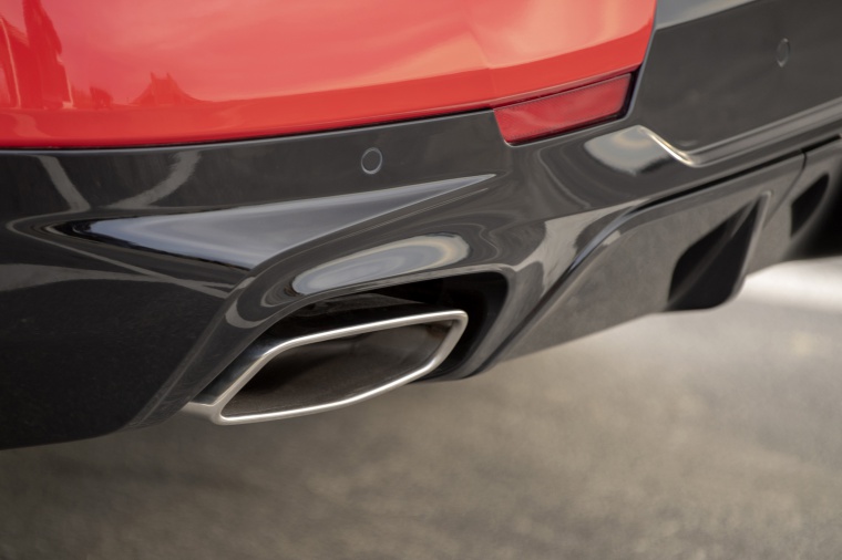 2020 Chevrolet Blazer RS AWD Exhaust Tip - Picture / Pic / Image