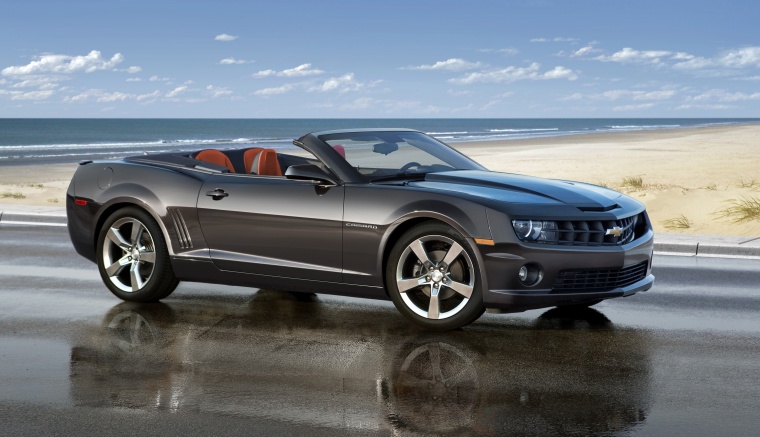 2011 Chevrolet Camaro RS Convertible Picture