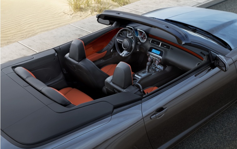 2011 Chevrolet Camaro RS Convertible Interior Picture