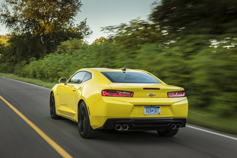 2018 Chevrolet Camaro RS Coupe Picture