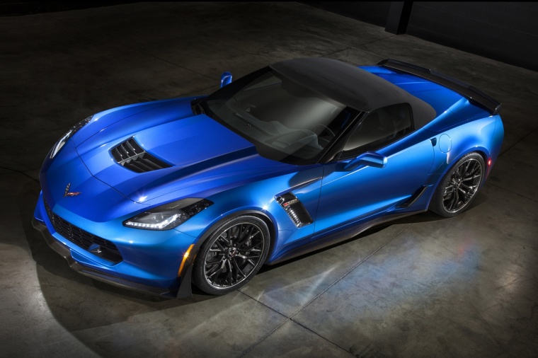 2016 Chevrolet Corvette Z06 Convertible with top closed Picture