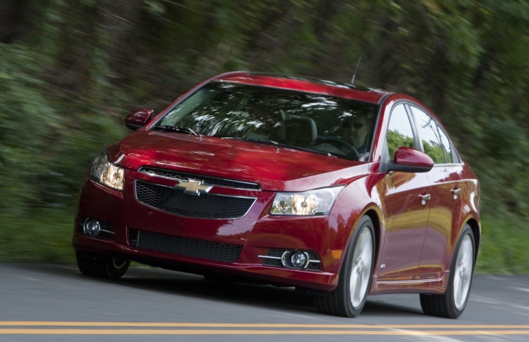 2011 Chevrolet Cruze RS Picture