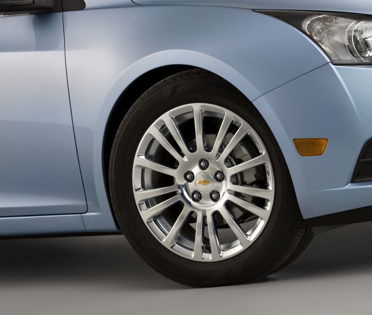 2011 Chevrolet Cruze Eco Rim Picture