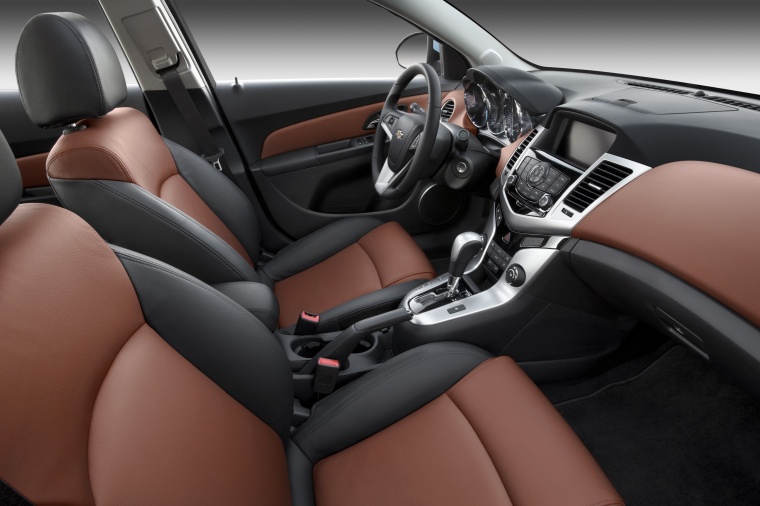 2012 Chevrolet Cruze LTZ Front Seats Picture