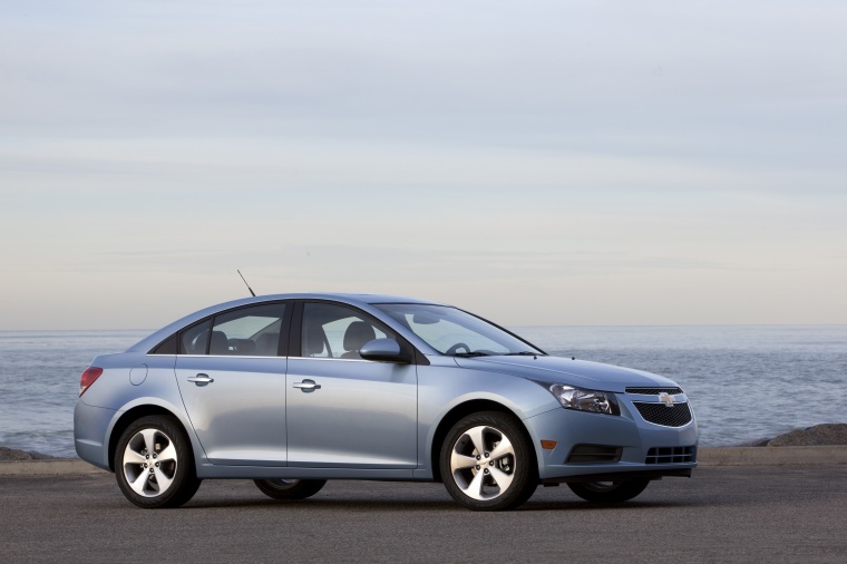 2012 Chevrolet Cruze LTZ Picture