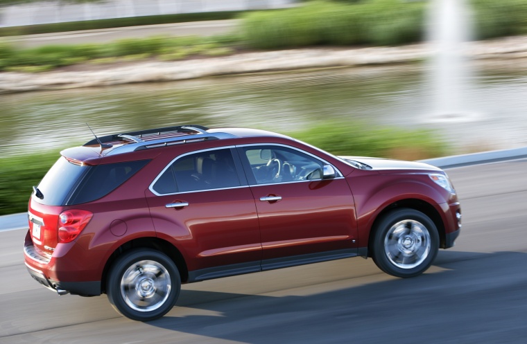 2010 Chevrolet Equinox LTZ Picture