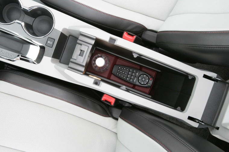 2012 Chevrolet Equinox LTZ Center Console Picture