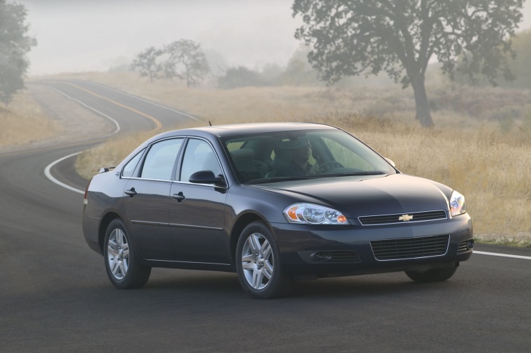 2010 Chevrolet Impala LTZ Picture