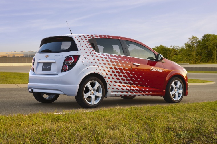 2014 Chevrolet Sonic Hatchback LTZ Picture