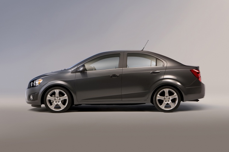 2014 Chevrolet Sonic Sedan Picture