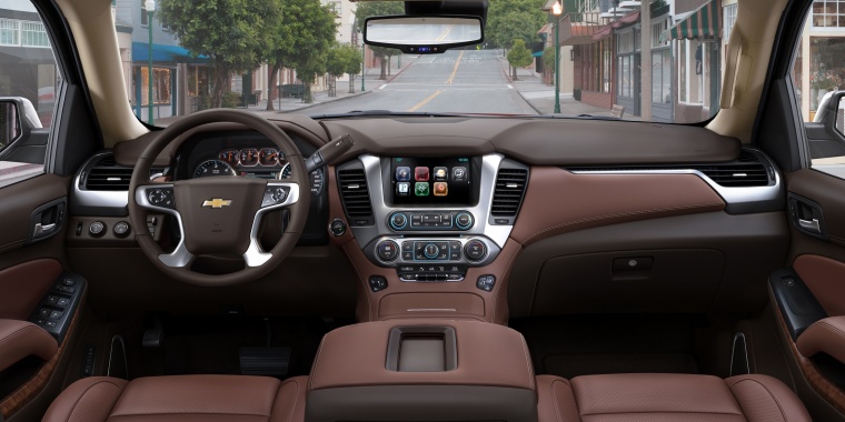 2018 Chevrolet Tahoe Cockpit Picture