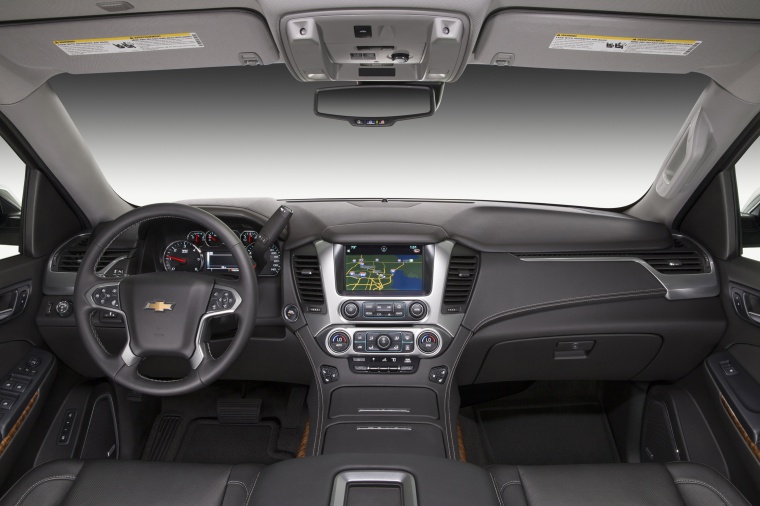 2019 Chevrolet Tahoe Cockpit Picture