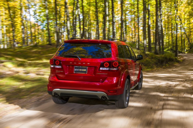 2019 Dodge Journey Crossroad AWD Picture