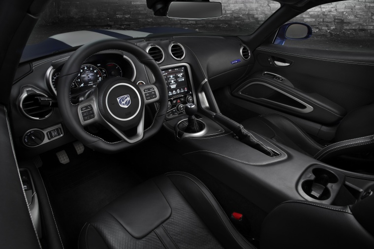 2014 Dodge SRT Viper GTS Cockpit Picture