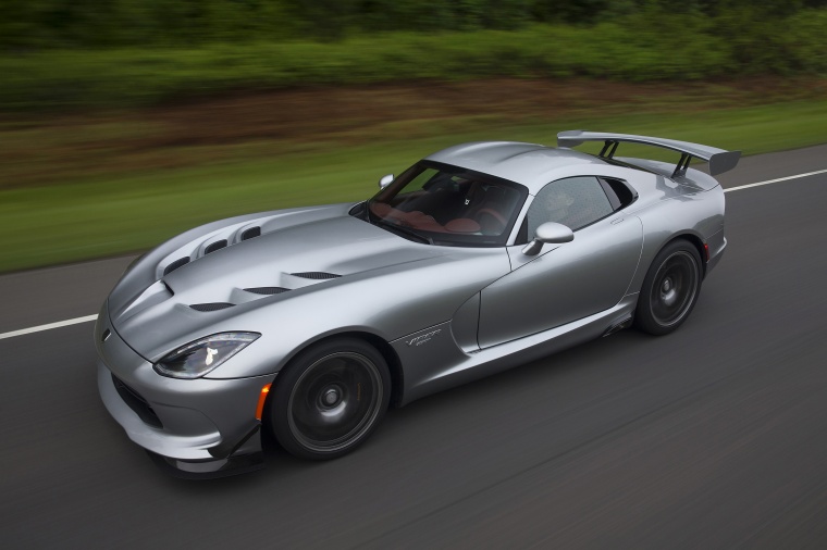 2016 Dodge Viper GTC Picture